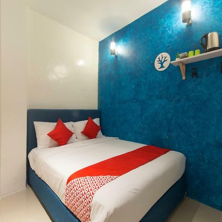 Oyo 90121 Summer House Bed & Cafe Kuala Lumpur Bagian luar foto