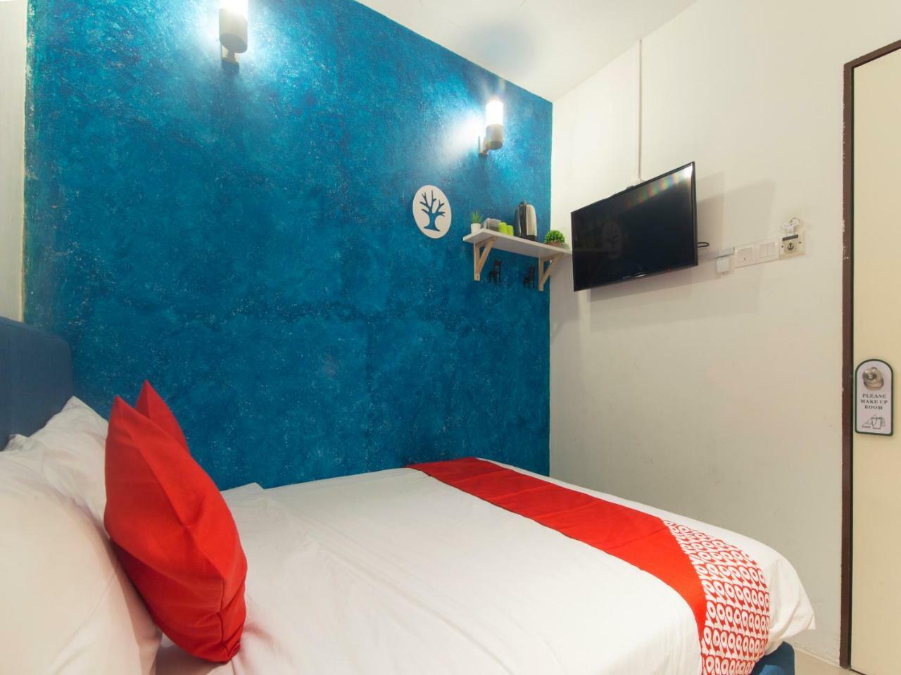 Oyo 90121 Summer House Bed & Cafe Kuala Lumpur Bagian luar foto