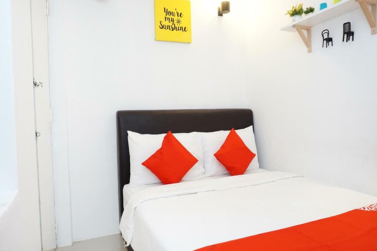 Oyo 90121 Summer House Bed & Cafe Kuala Lumpur Bagian luar foto